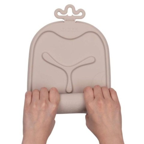 B.BOX BB101309 Roll+go zwijana mata do nauki samodzielnego jedzenia latte