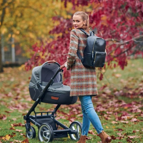 MOON JOISSY Plecak został zaprojektowany by spełniać potrzeby nowoczesnych oraz aktywnych rodziców - Black Gold