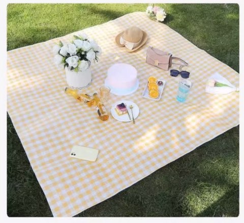 KOC PIKNIKOWY PLAŻOWY MATA BIWAKOWA WODOODPORNA PRZENOŚNA DUŻA 2x2m KRATA ŻÓŁTA