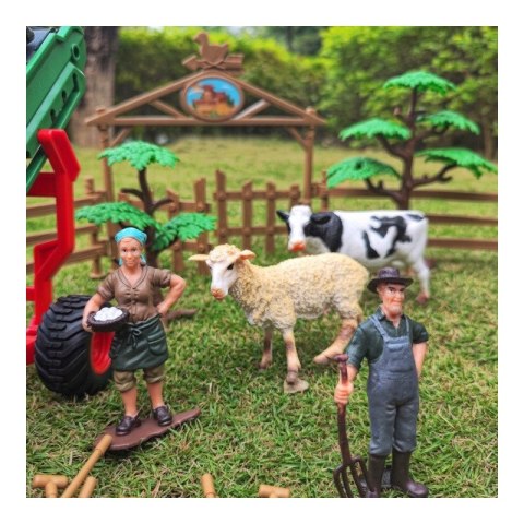 WOOPIE Zestaw Maszyn Rolniczych Traktor Ciągnik Zagroda Mini Farma Osada Rolnicy Skala: 1:24