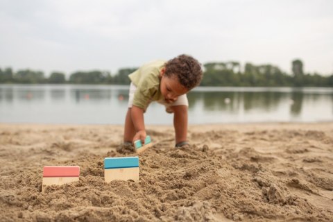 BS Toys, Zestaw drewnianych łopatek do robienia wzorów na piachu