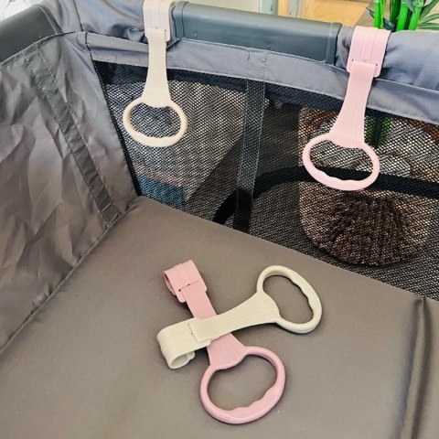 Kojec dla dziecka łóżeczko DUŻY PLAC ZABAW 150 x 200 x 68 cm - szary + uchwyty do kojca st2