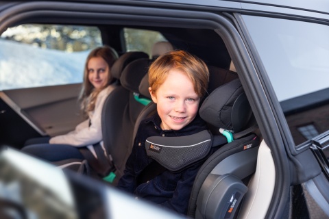 Flex FIX 2 i-Size BeSafe Fotelik samochodowy 100-150 cm - morska zieleń - 09