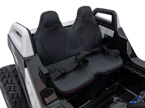 Pojazd Buggy Clash STRONG 4x4 Biały