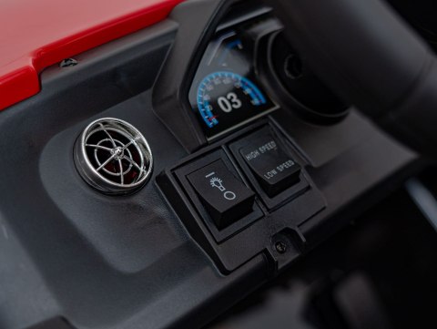 Pojazd Buggy Clash STRONG 4x4 Czerwony