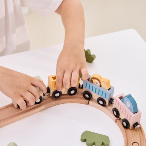 VIGA 44257 Stacja kolejowa z pociągiem