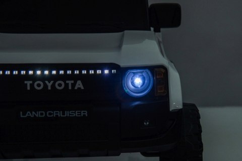 Pojazd Toyota Land Cruiser PRADO Biały