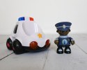 Wóz policyjny z policjantem TOLO BIO Firs Friends
