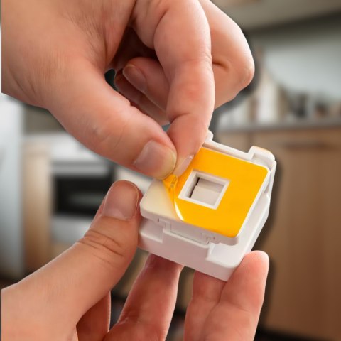 BLOKADA MAGNETYCZNA DO SZAFEK NICEKIDS MAGNETYCZNE ZABEZPIECZENIE SZAFEK SZUFLAD