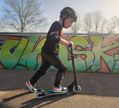 Kidwell Hulajnoga składana MIDO z wbudowanym oświetleniem LED