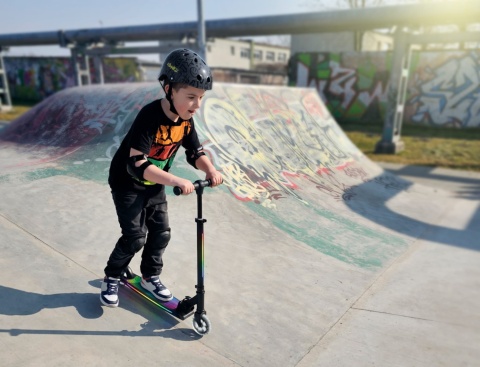 Kidwell Hulajnoga składana MIDO z wbudowanym oświetleniem LED
