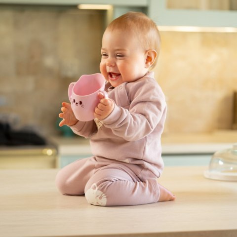 AKUKU A0696 Kubek pochyły do nauki picia różowy