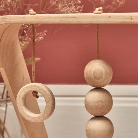 Charlie Crane Pałąk Edukacyjny NAHO z drewnianymi zabawkami