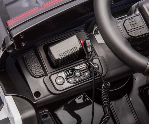 MILLY MALLY 6487 Pojazd na akumulator Ford Ranger Police Black