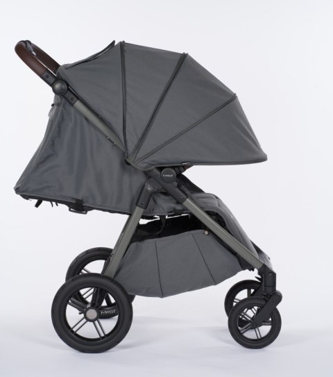 Mast Swiss M4x mini - Wózek Spacerowy Volcanic Ash (koła Light)