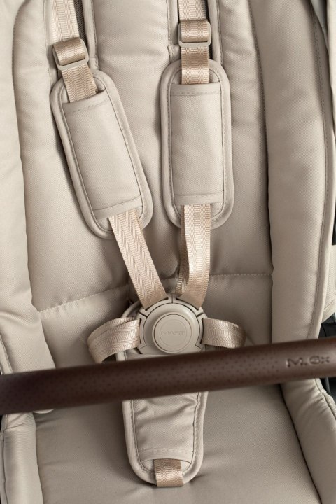 MAST M6x Lion 2w1 - Wózek dziecięcy z gondolą i spacerówką | Swiss Design