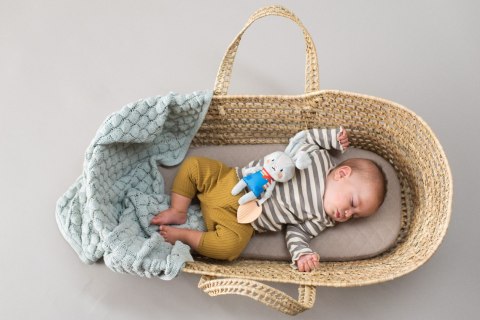 Taf Toys Zawieszka Króliczek Rylee z Gryzakiem - Kolekcja Urban Garden