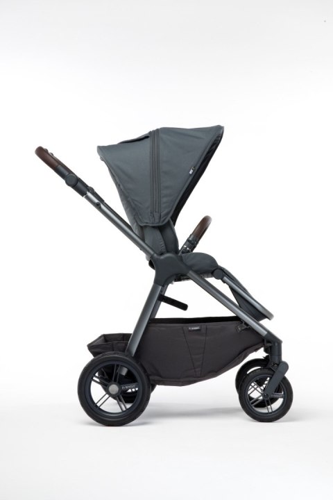 Wózek M5x Mast Swiss Design Volcanic Ash - Spacerówka z Odwracanym Siedziskiem