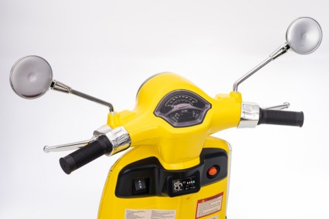 Pojazd Skuter Vespa ROMA Żółty