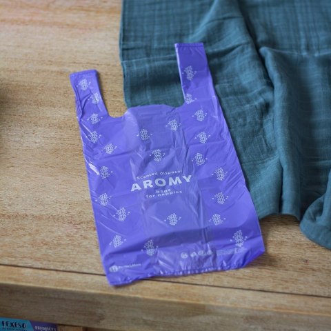 PETITE&MARS 306090 AROMY Zapachowe woreczki z uchwytami na zużyte pieluchy