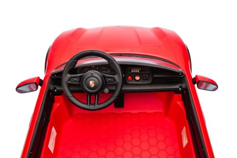 Pojazd Porsche Taycan Turbo S Czerwony