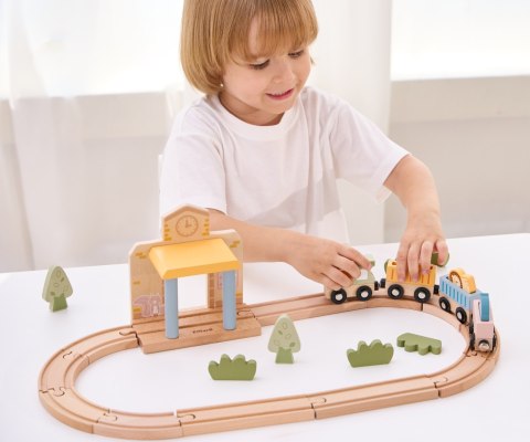 Viga 44257N PolarB Drewniana kolejka z torami i stacją