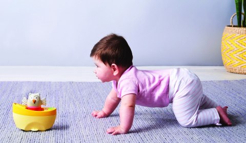 Łódka Marzeń Taf Toys: Muzyczna Zabawka Wspierająca Rozwój i Motorykę