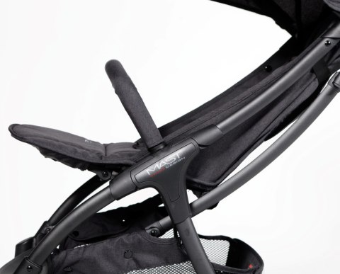 M2 wózek spacerowy Dark Grey