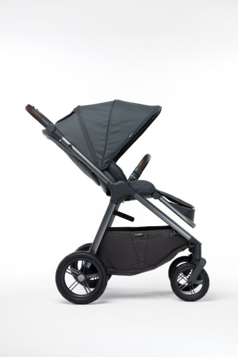 Wózek M5x Mast Swiss Design Volcanic Ash - Spacerówka z Odwracanym Siedziskiem