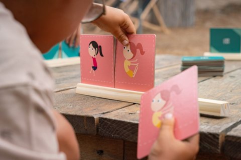 BS Toys, drewniana gra sportowa Zgadnij co ćwiczę