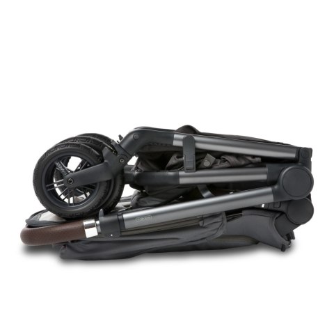 MAST M6x Lion 2w1 - Wózek dziecięcy z gondolą i spacerówką | Swiss Design