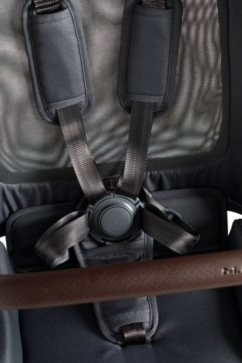 MAST M6x Volcanic Ash 2w1 - Wózek dziecięcy z gondolą i spacerówką | Swiss Design