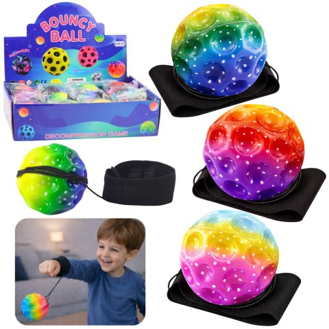 Piłka Do Odbijania Na Gumce Sensoryczna Z Wgłębieniami Kolorowa 6 cm