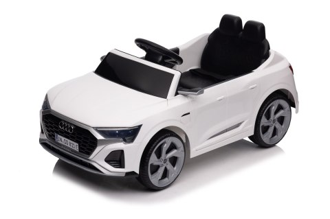 Auto Audi SQ8 białe na akumulator dla dzieci + pilot 2,4 GHz