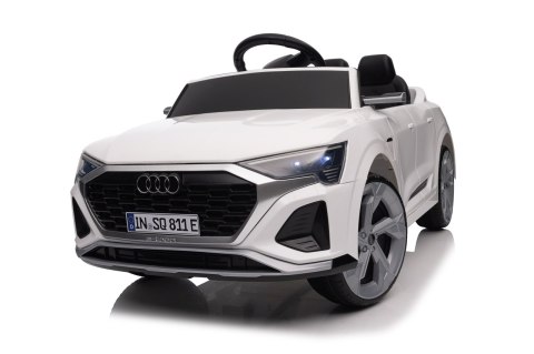 Auto Audi SQ8 białe na akumulator dla dzieci + pilot 2,4 GHz