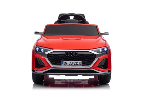 Auto Audi SQ8 czerwone na akumulator dla dzieci + pilot 2,4 GHz