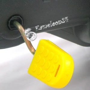 KOPARKA TRAKTOR NA PEDAŁY B132 Kameleon