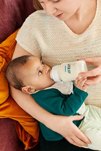 AVENT Zestaw 2 butelek antykolkowych 260ml z nakładką Air Free (SCF813/27)