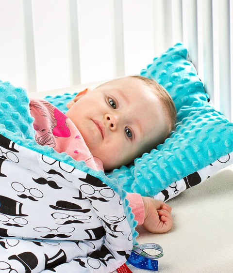 Komplet Minky Kołderka + Poduszka Sensillo - Wąsy turkusowe