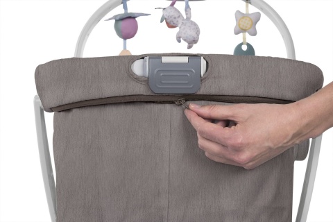 BABY HUG 4w1 leżaczek, kołyska, krzesełko do karmienia Chicco - Legend