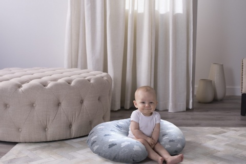 BOPPY Chicco poduszka rogal do karmienia dzieci - Clouds