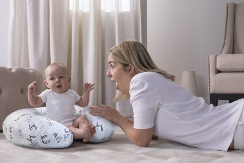 BOPPY Chicco poduszka rogal do karmienia dzieci - Hello Baby