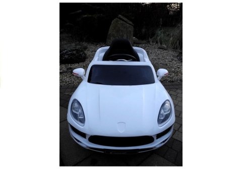 Auto na akumulator Coronet S Biały