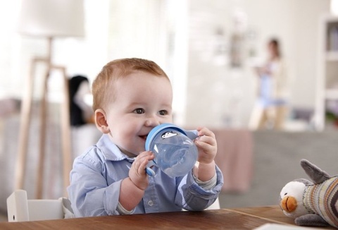 AVENT Philips Kubek z ustnikiem 200 ml, 6 m+ SCF751/00