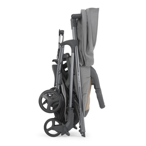 Trio Love Chicco zestaw 3w1 (spacerówka + gondola + fotelik + baza )