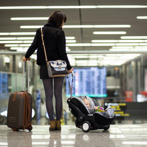 Rollersy - Adaptery z kółkami do fotelików samochodowych Maxi Cosi, Cybex, BeSafe, X-Lander, Joie, Safety 1st, Nuna - Baby Grey