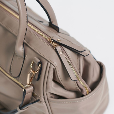EMMA JOISSY to pojemna, torba dla mamy w modnej odsłonie - Taupe