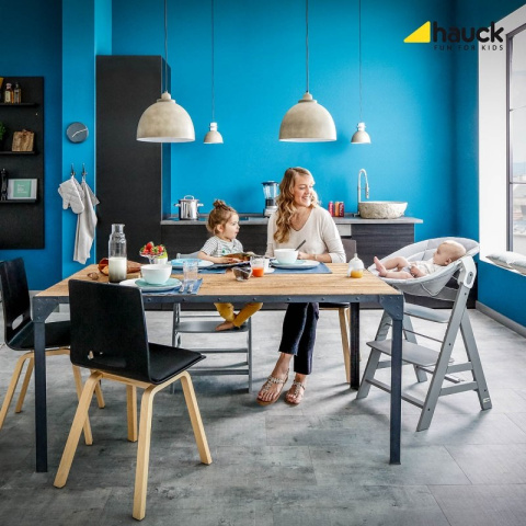 Alpha Bouncer 2w1 Hauck leżaczek na krzesełko - Hearts Beige