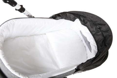 Q9 3w1 Baby Merc wózek dziecięcy z fotelikiem Cosmo i-size kolor Q9/175B