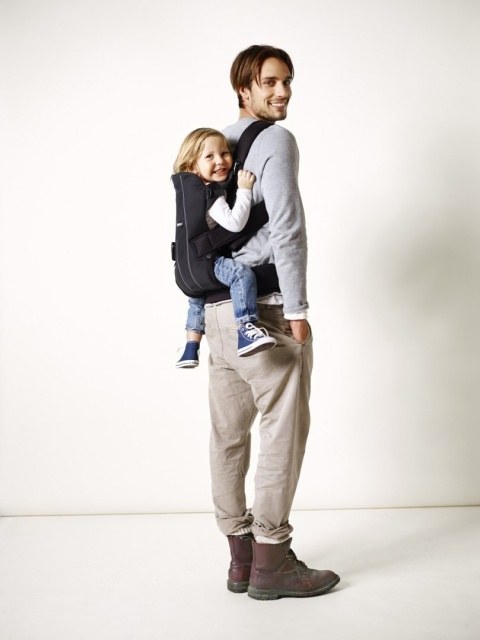 BABYBJORN WE - nosidełko ergonomiczne Dots NOWOŚĆ!